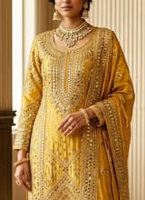 AAYNA-KUR-065-S — Artisanal Detail View