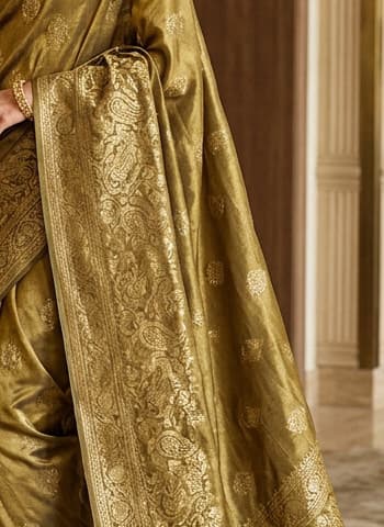 AAYNA-SAR-031 — Artisanal Detail View