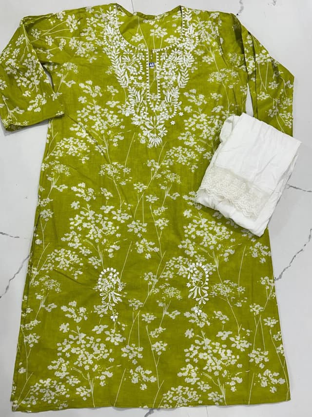 AAYNA-KUR-063-S — Artisanal Detail View