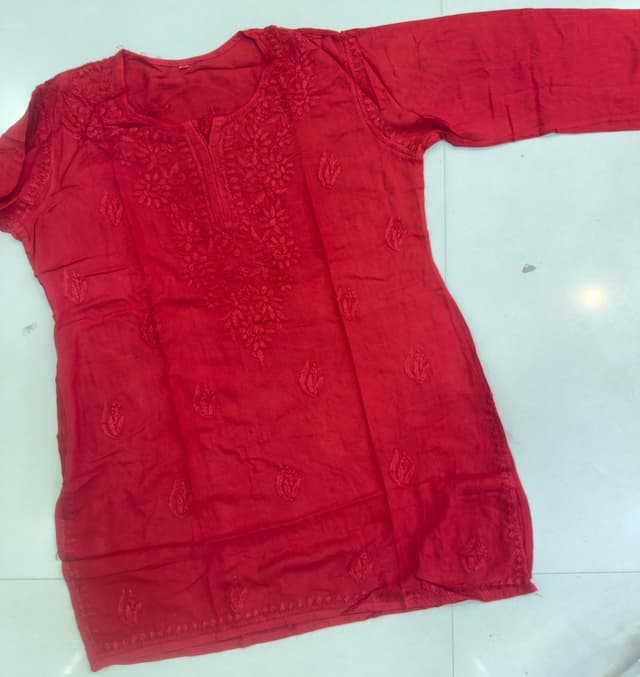 AAYNA-KUR-063-S — Artisanal Detail View
