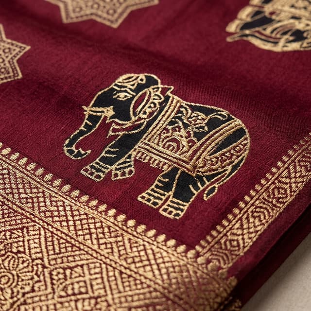 AAYNA-SAR-007 — Artisanal Detail View