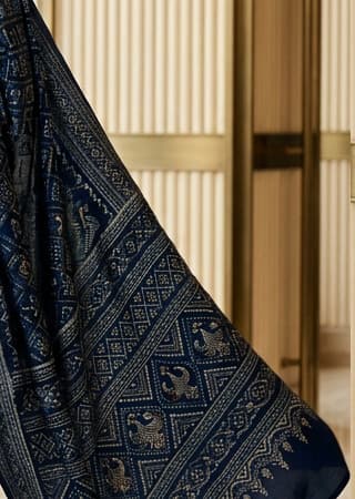 AAYNA-SAR-018 — Artisanal Detail View