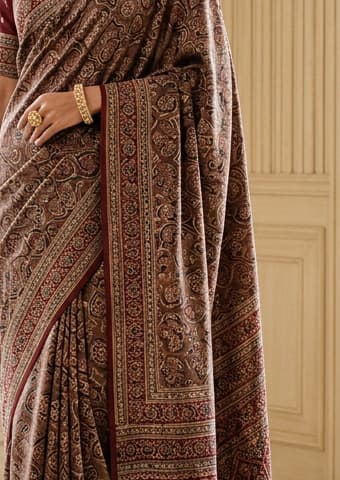 AAYNA-SAR-021 — Artisanal Detail View